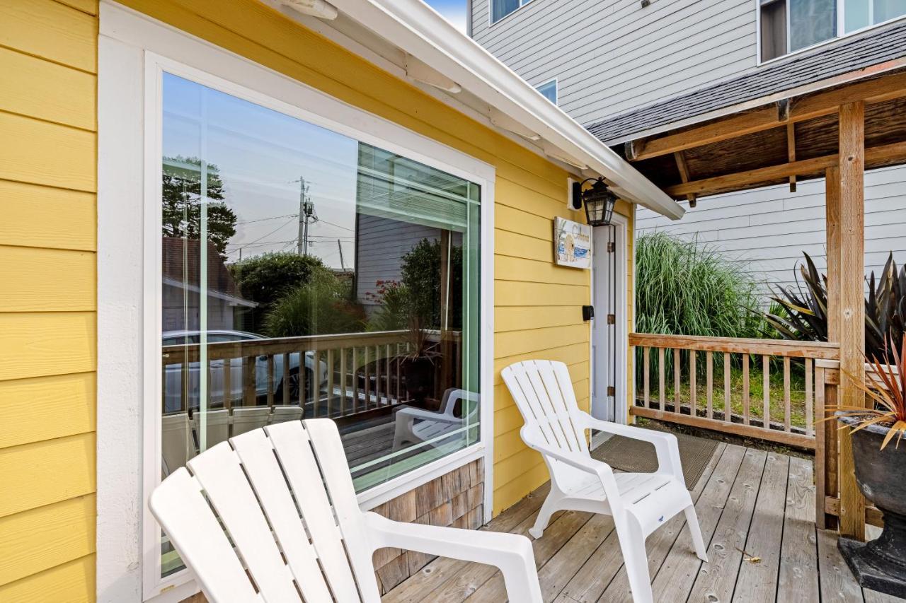 Captain'S Quarters - Cabana Depoe Bay Exterior foto